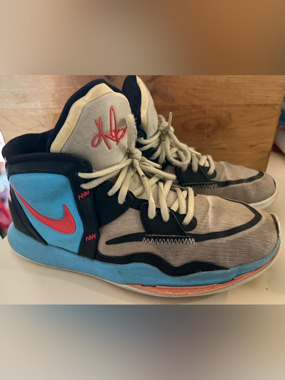 Nike Kyrie Infinity SE GS Baltic Blue Crimson ‘22 Sz 6.5 youth Guc